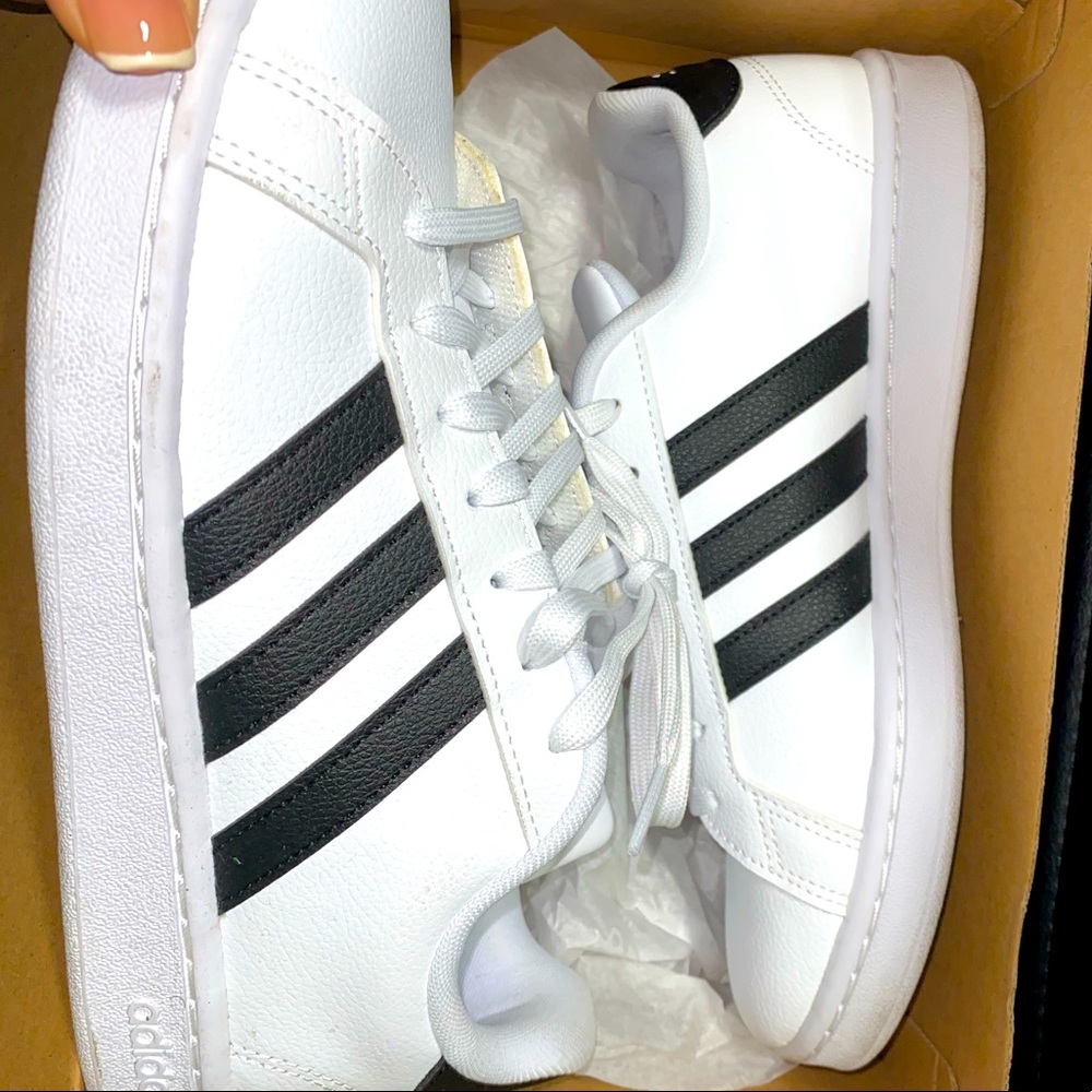 Women’s Adidas Sneakers